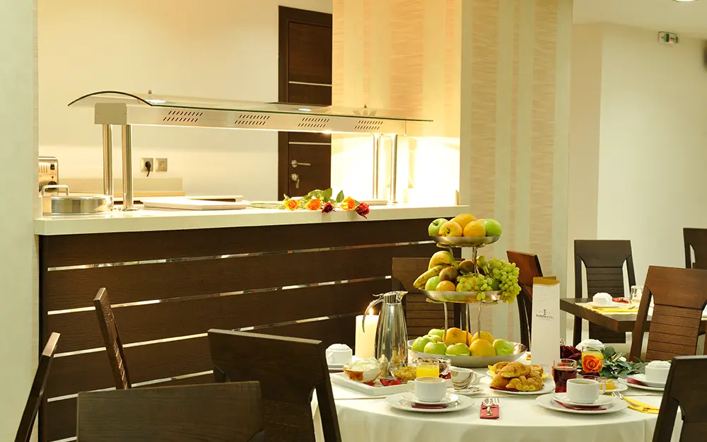 restaurant-europa-hotel-table